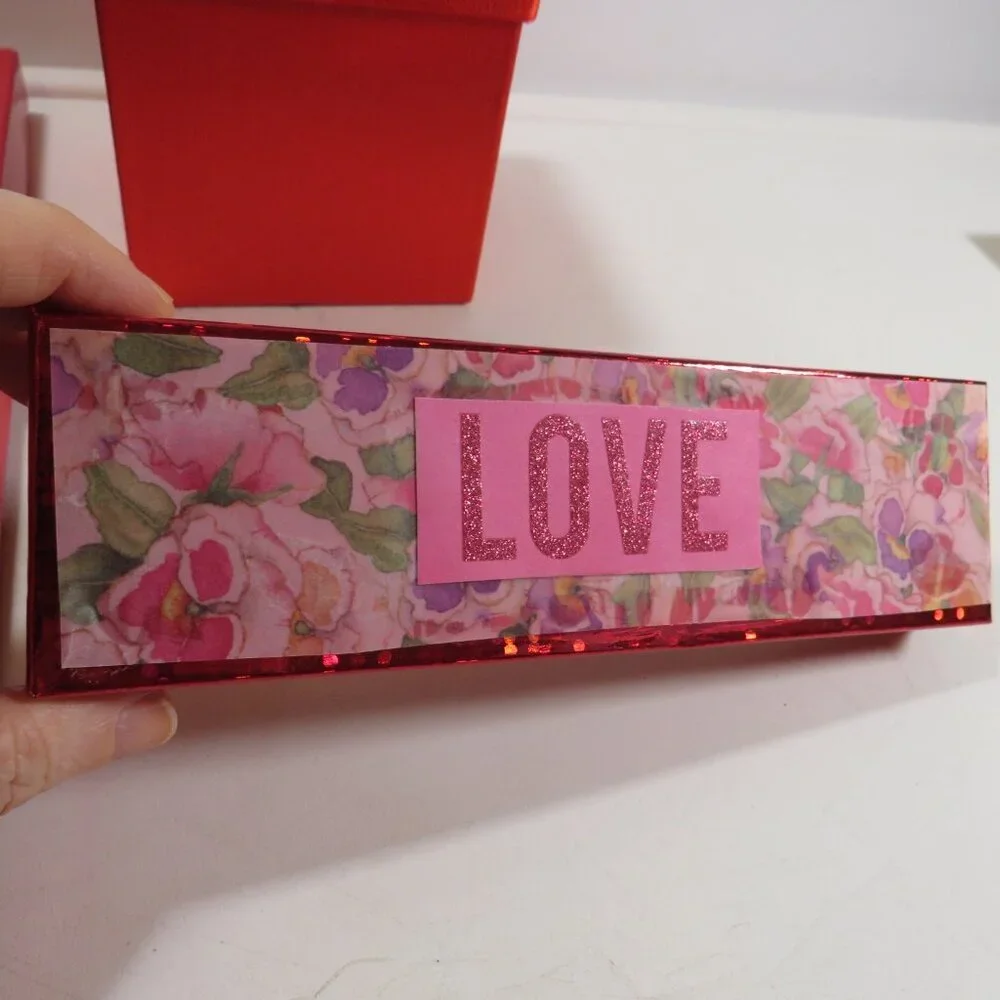 Collection of (8) valentine’s gift boxes (NEW)